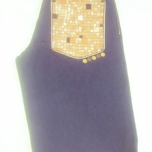 Shorts with gold coogi signature and authentic Aus